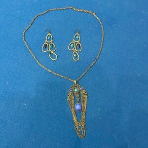 Necklace and earrings set